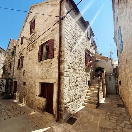 Hvar Art Heritage 公寓 *